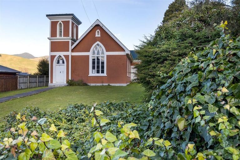 Photo of property in 15 Lawrence Street, Havelock, 7100