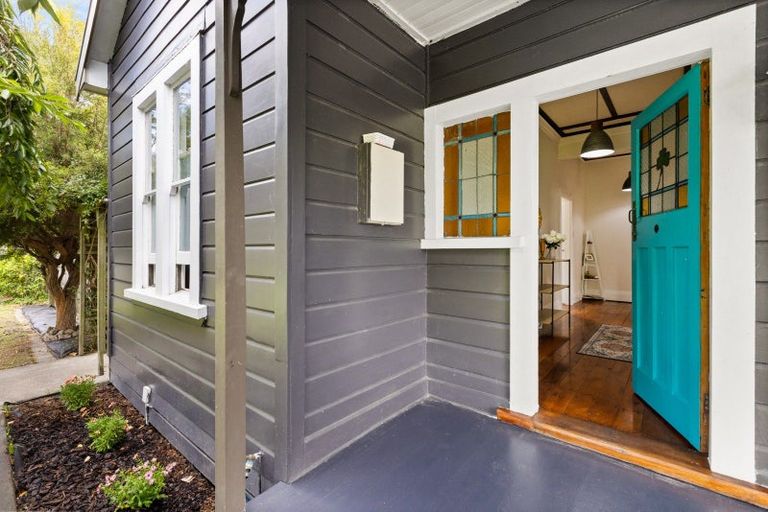 Photo of property in 1200 Caroline Road, Mayfair, Hastings, 4122