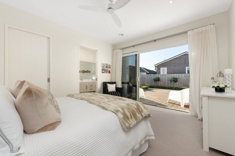 Photo of property in 1 Astelia Lane, Papamoa Beach, Papamoa, 3118