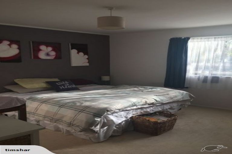 Photo of property in 25 Mcphail Street, Birkdale, Auckland, 0626