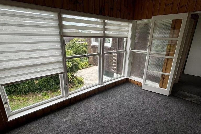 Photo of property in 10 Seaview Road, Milford, Auckland, 0620