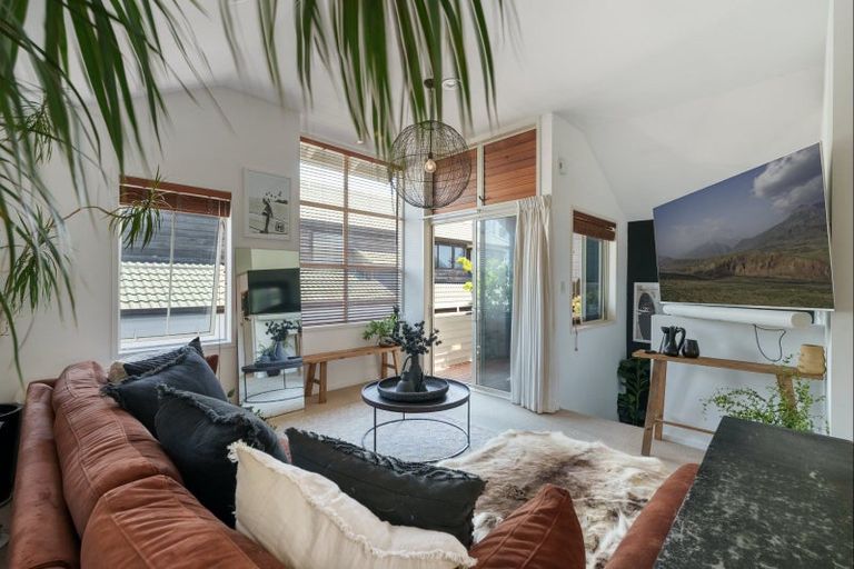Photo of property in 34c Maunganui Road, Mount Maunganui, 3116