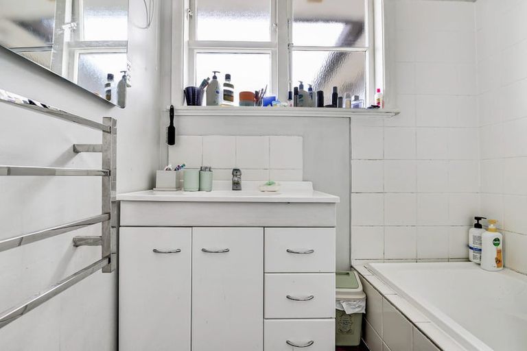 Photo of property in 25 Rawlings Street, Bader, Hamilton, 3206