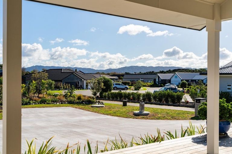 Photo of property in 32 Park Rise, Mangawhai Heads, Mangawhai, 0505