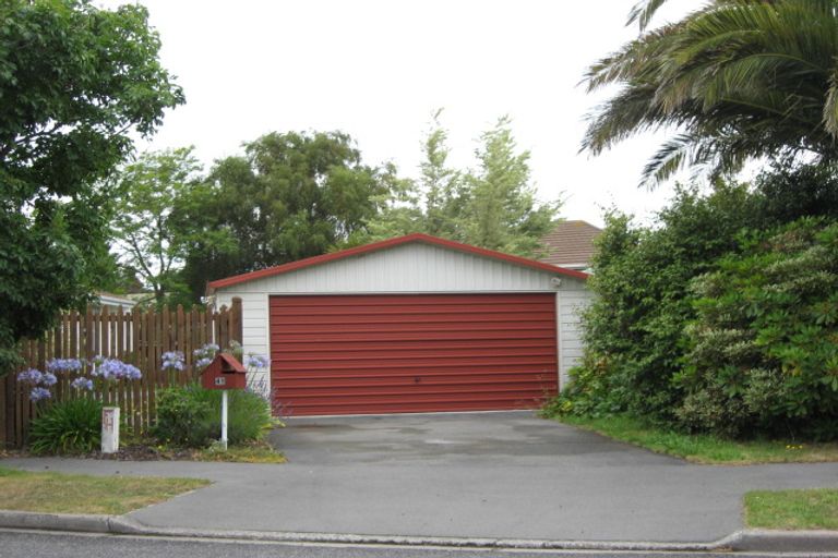 Photo of property in 41 Cowes Street, Avondale, Christchurch, 8061