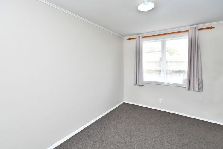 Photo of property in 67 Arimu Road, Papakura, 2110