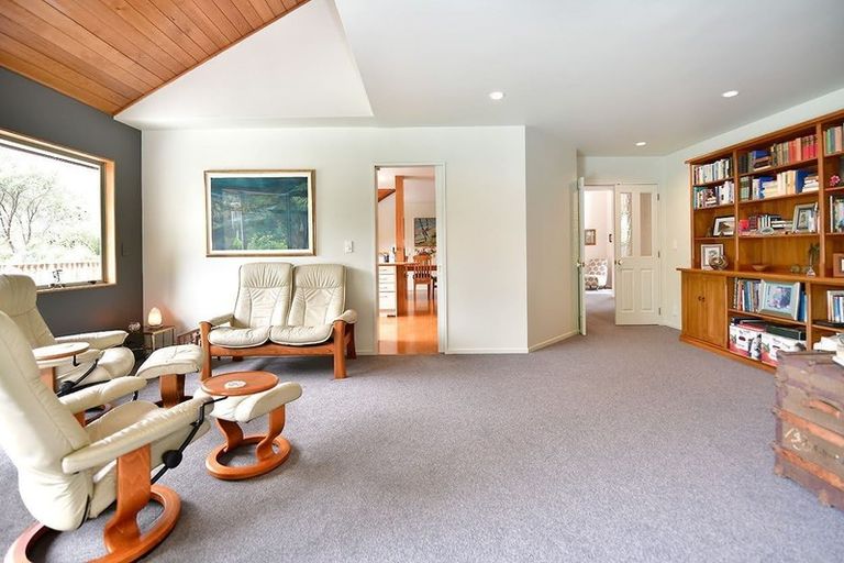 Photo of property in 70 Scott Road, Stanmore Bay, Whangaparaoa, 0932