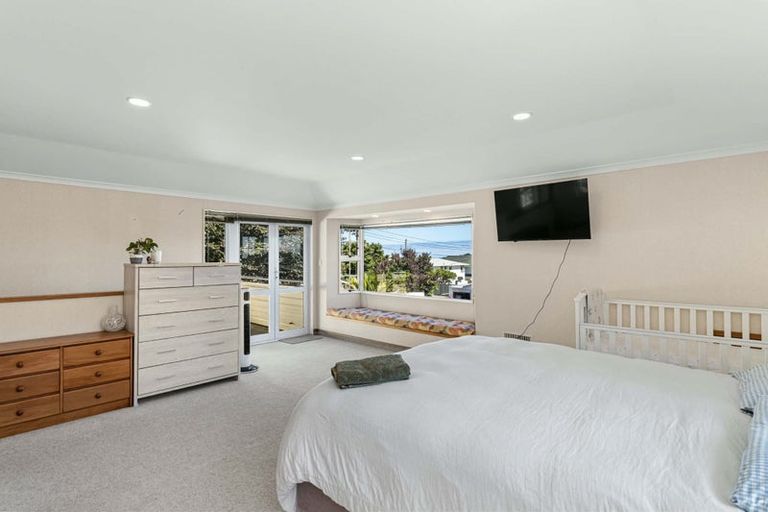 Photo of property in 13 Burns Street, Westown, New Plymouth, 4310