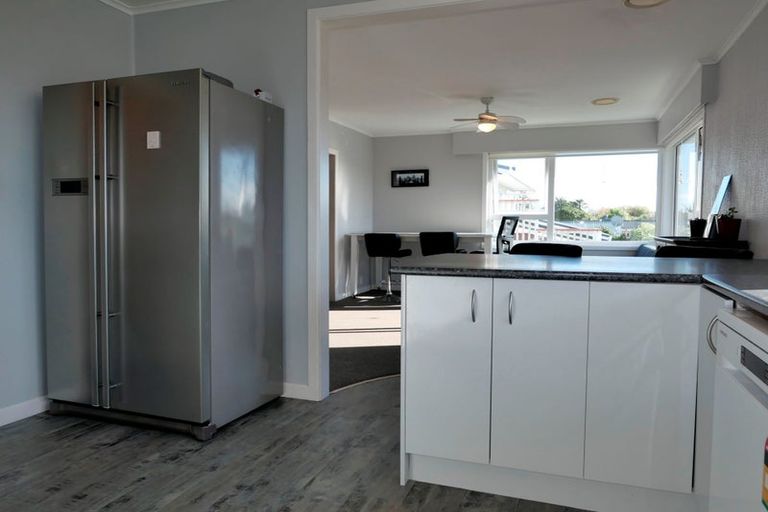 Photo of property in 63 Donovan Road, Paraparaumu Beach, Paraparaumu, 5032