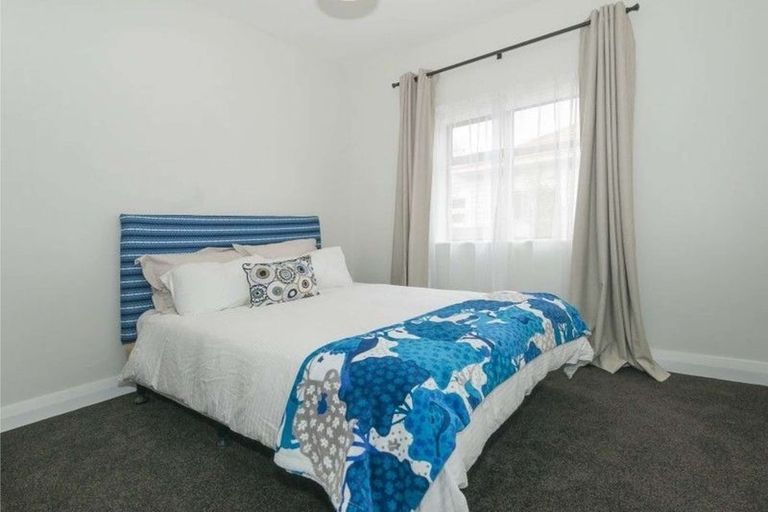 Photo of property in 115 Bell Road, Waiwhetu, Lower Hutt, 5010