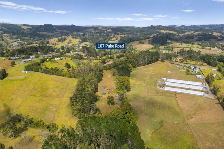 Photo of property in 107 Puke Road, Kumeu, 0891