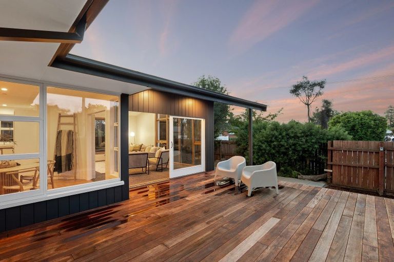 Photo of property in 40 Torquay Place, Bryndwr, Christchurch, 8053