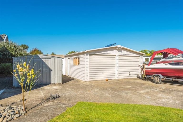 Photo of property in 18 Delhi Avenue, Aramoho, Whanganui, 4500