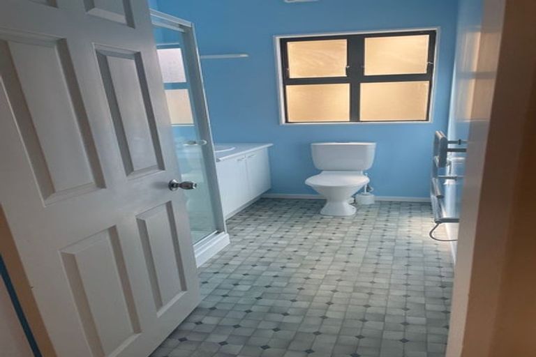 Photo of property in 144au3 Karori Road, Karori, Wellington, 6012