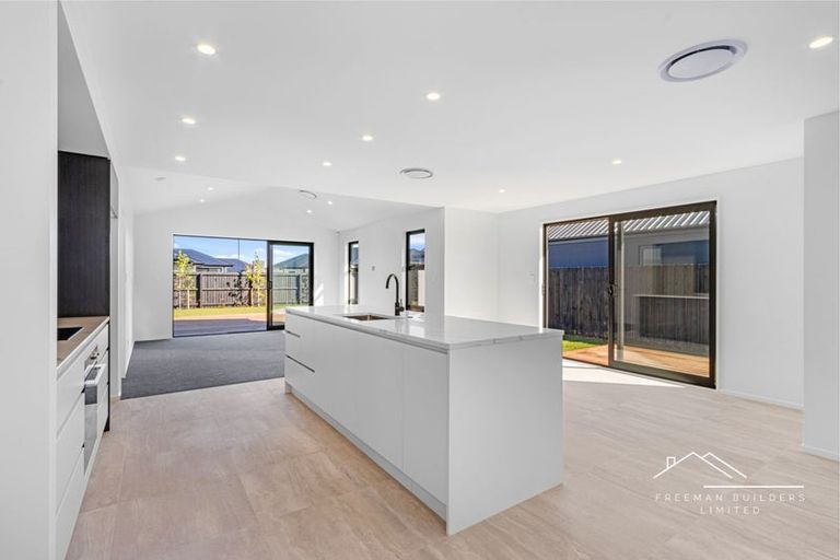 Photo of property in 43 Thirlwall Street, Woodend, 7610