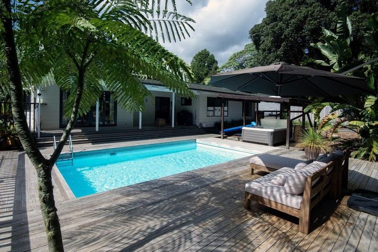 Photo of property in 136 Landing Road, Kerikeri, 0230