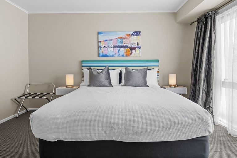 Photo of property in 12 Rhoboro Road, Twizel, 7901