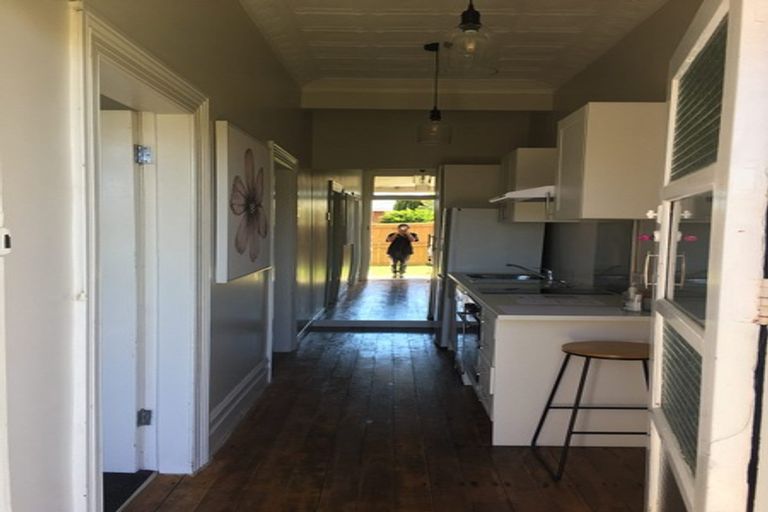 Photo of property in 74 Hargest Crescent, Saint Clair, Dunedin, 9012