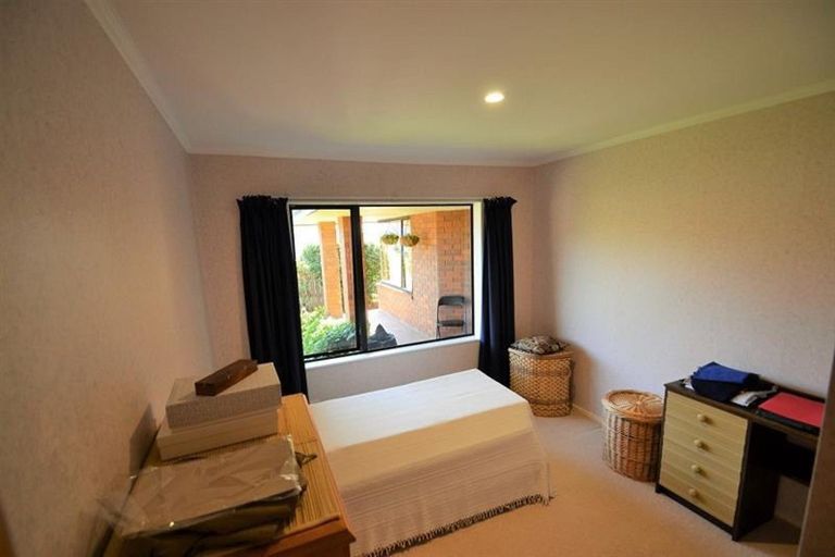 Photo of property in 23 Rochfort Drive, Richmond, 7020