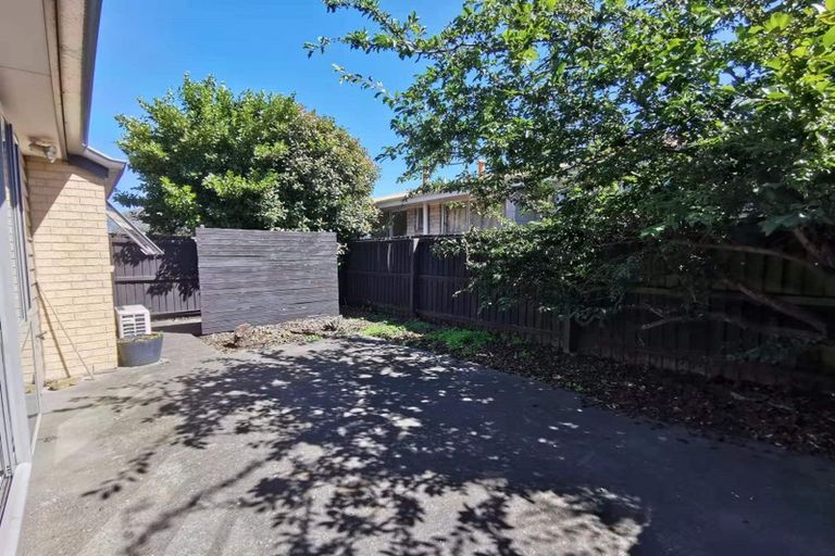Photo of property in 4/13 Elizabeth Street, Riccarton, Christchurch, 8011