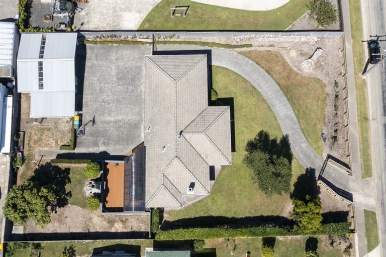 Photo of property in 204 Tiro Tiro Road, Levin, 5510