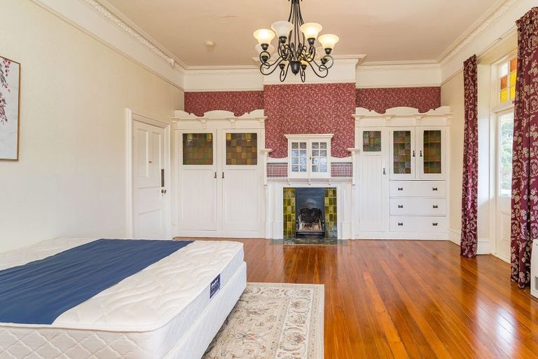 Photo of property in Claremont House, 24 Melrose Street, Roslyn, Dunedin, 9010