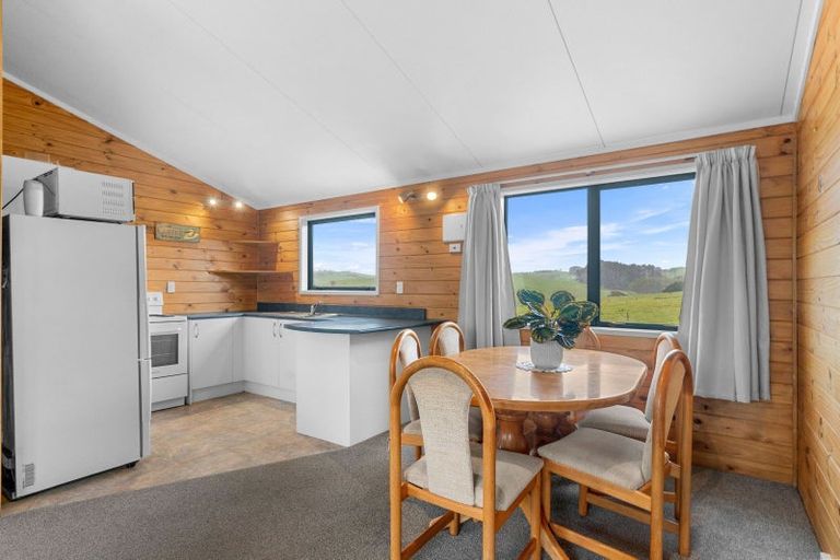 Photo of property in 264 Bee Bush Road, Arapohue, Dargaville, 0374