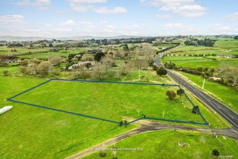 Photo of property in 210 Blackbridge Road, Karaka, Papakura, 2580