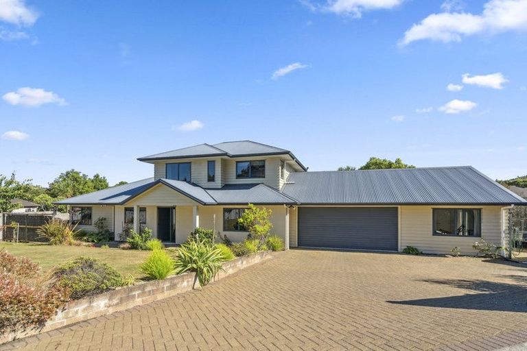 Photo of property in 37 Nelson Crescent, Wainuiomata, Lower Hutt, 5014