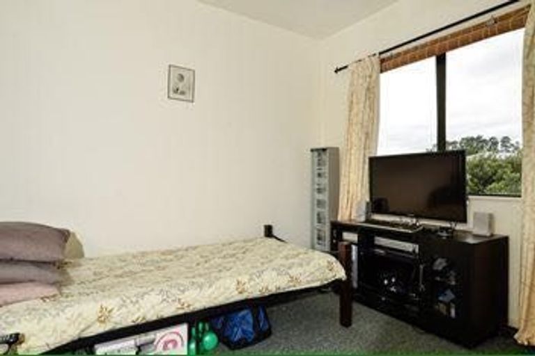 Photo of property in 1/31 Lucienne Drive, Ranui, Auckland, 0612