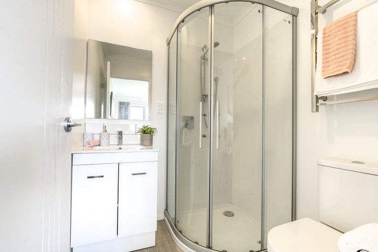 Photo of property in 9/19 Ruakiwi Road, Hamilton Lake, Hamilton, 3204