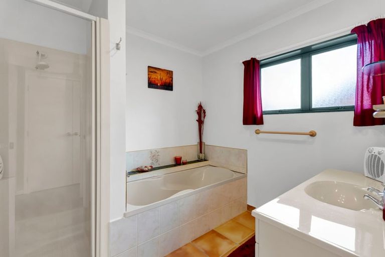 Photo of property in 148 Parklands Avenue, Bell Block, New Plymouth, 4312