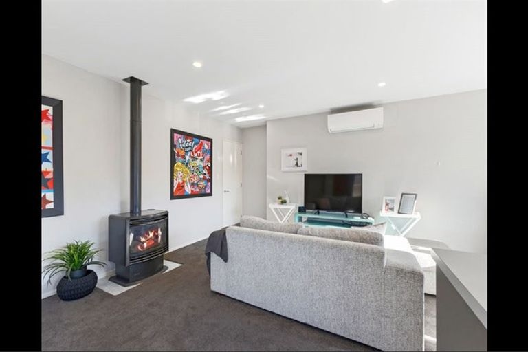 Photo of property in 63b Mackworth Street, Woolston, Christchurch, 8062