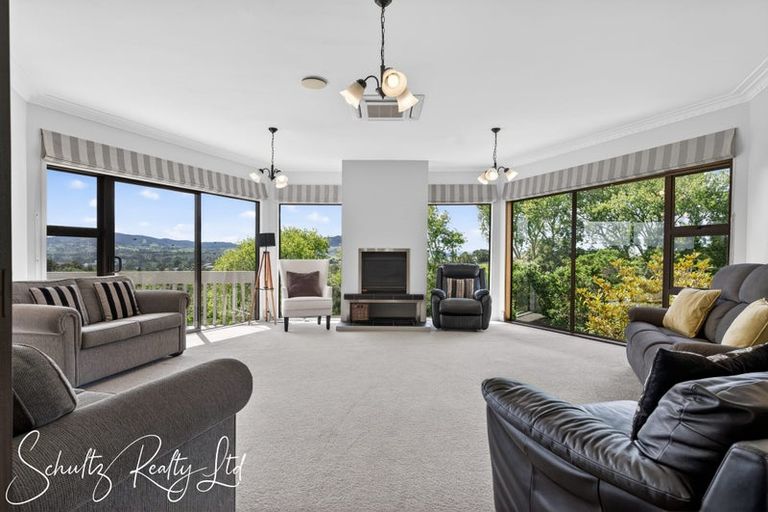 Photo of property in 71 Gorge Road, Maungaturoto, 0520