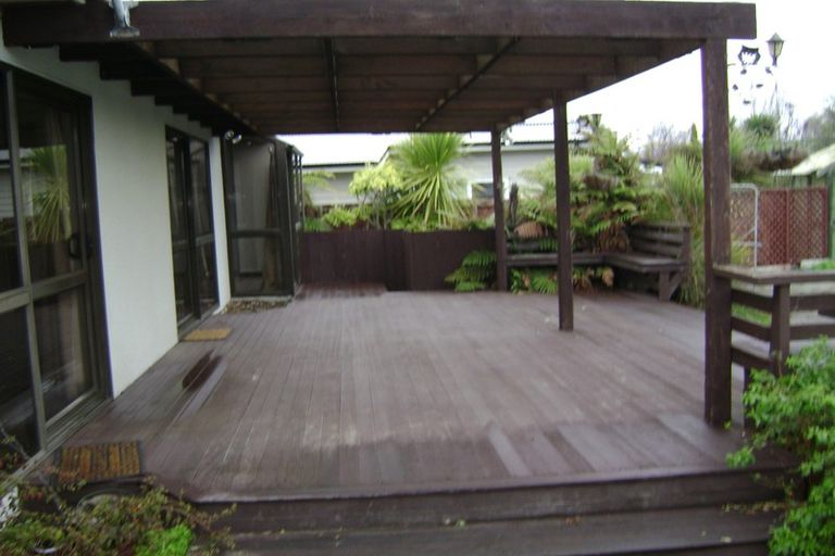 Photo of property in 100 Ascot Avenue, North New Brighton, Christchurch, 8083