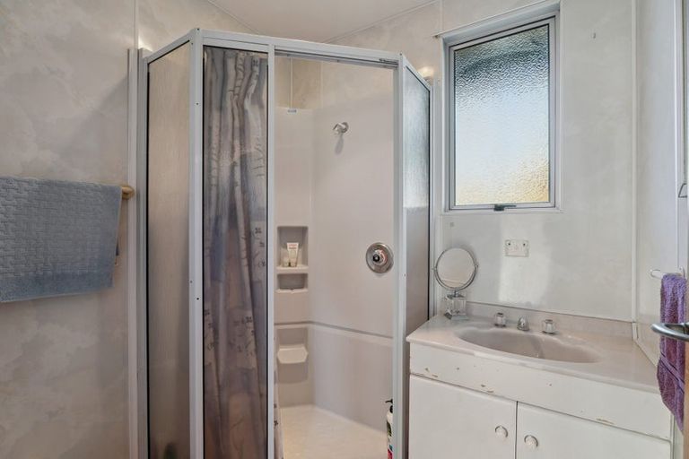 Photo of property in 64 Molyneux Avenue, Cromwell, 9310