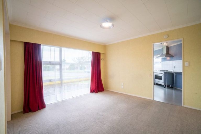 Photo of property in 1 Wedgwood Grove, Highbury, Palmerston North, 4412