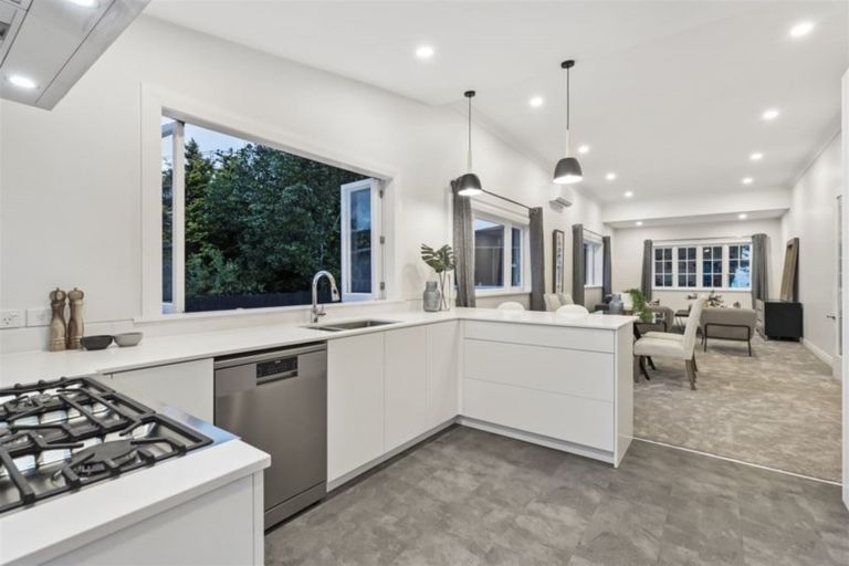 Photo of property in 38 Leslie Avenue, Sandringham, Auckland, 1025