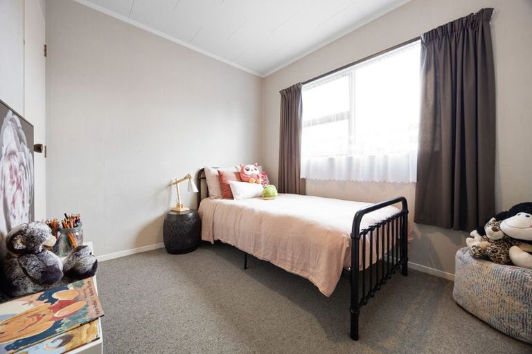 Photo of property in 71a Kahikatea Drive, Melville, Hamilton, 3206