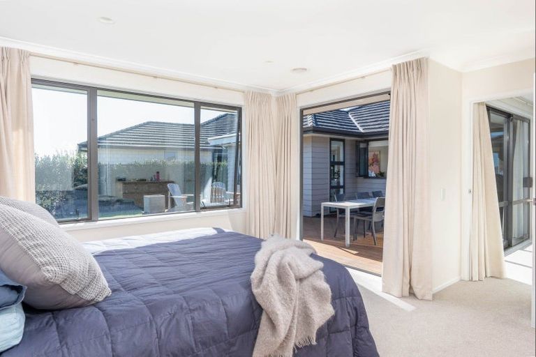 Photo of property in 5 Facilita Avenue, Wharewaka, Taupo, 3330