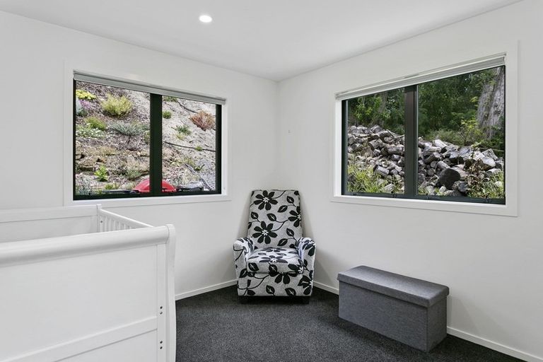 Photo of property in 19 Parawera Drive, Acacia Bay, Taupo, 3330