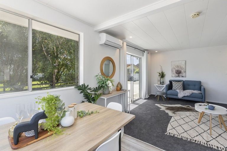 Photo of property in 64a Te Rauparaha Street, Otaki, 5512