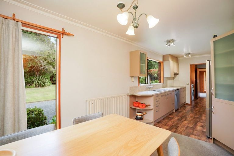 Photo of property in 54 Mckellar Road, Seaward Bush, Invercargill, 9871