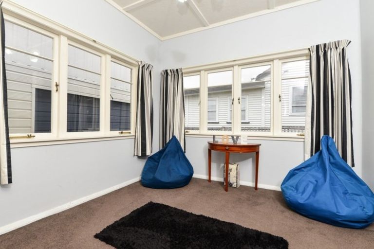 Photo of property in 15 Windsor Road, Maeroa, Hamilton, 3200