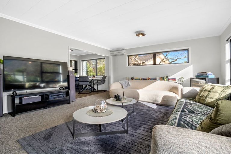 Photo of property in 6 Roger Street, Pukehangi, Rotorua, 3015