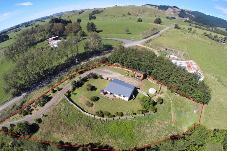 Photo of property in 50 Pond Road, Raglan, 3295