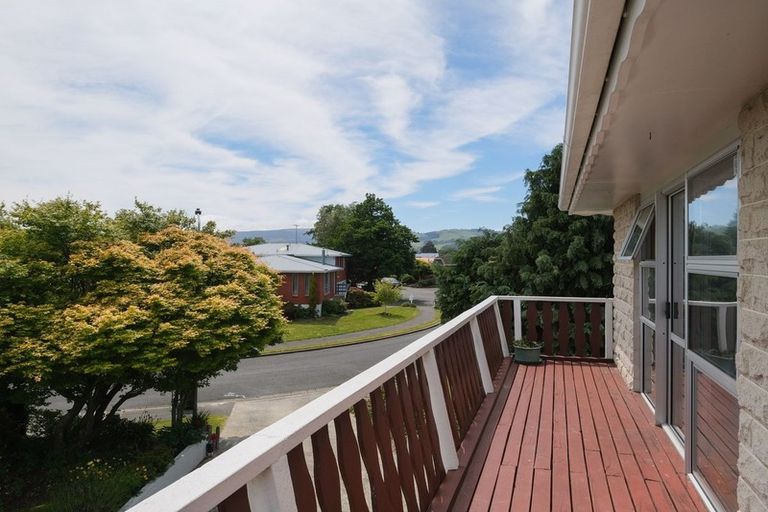 Photo of property in 8 Windsor Place, Mosgiel, 9024