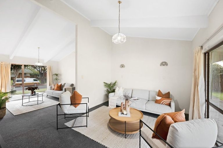 Photo of property in 60 Pulham Crescent, Queenwood, Hamilton, 3210