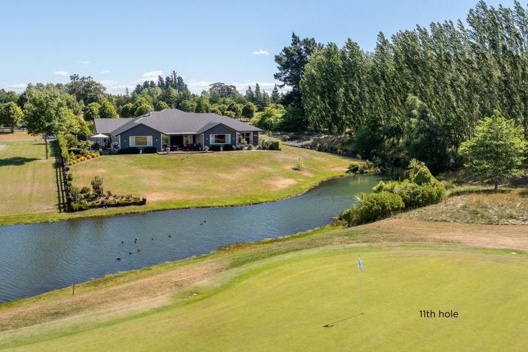 Photo of property in 10 Burntwood Lane, Pegasus, 7612