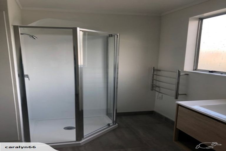 Photo of property in 34b Elizabeth Street, Moera, Lower Hutt, 5010